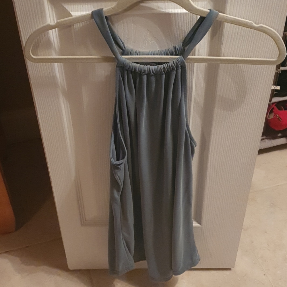 Halter top